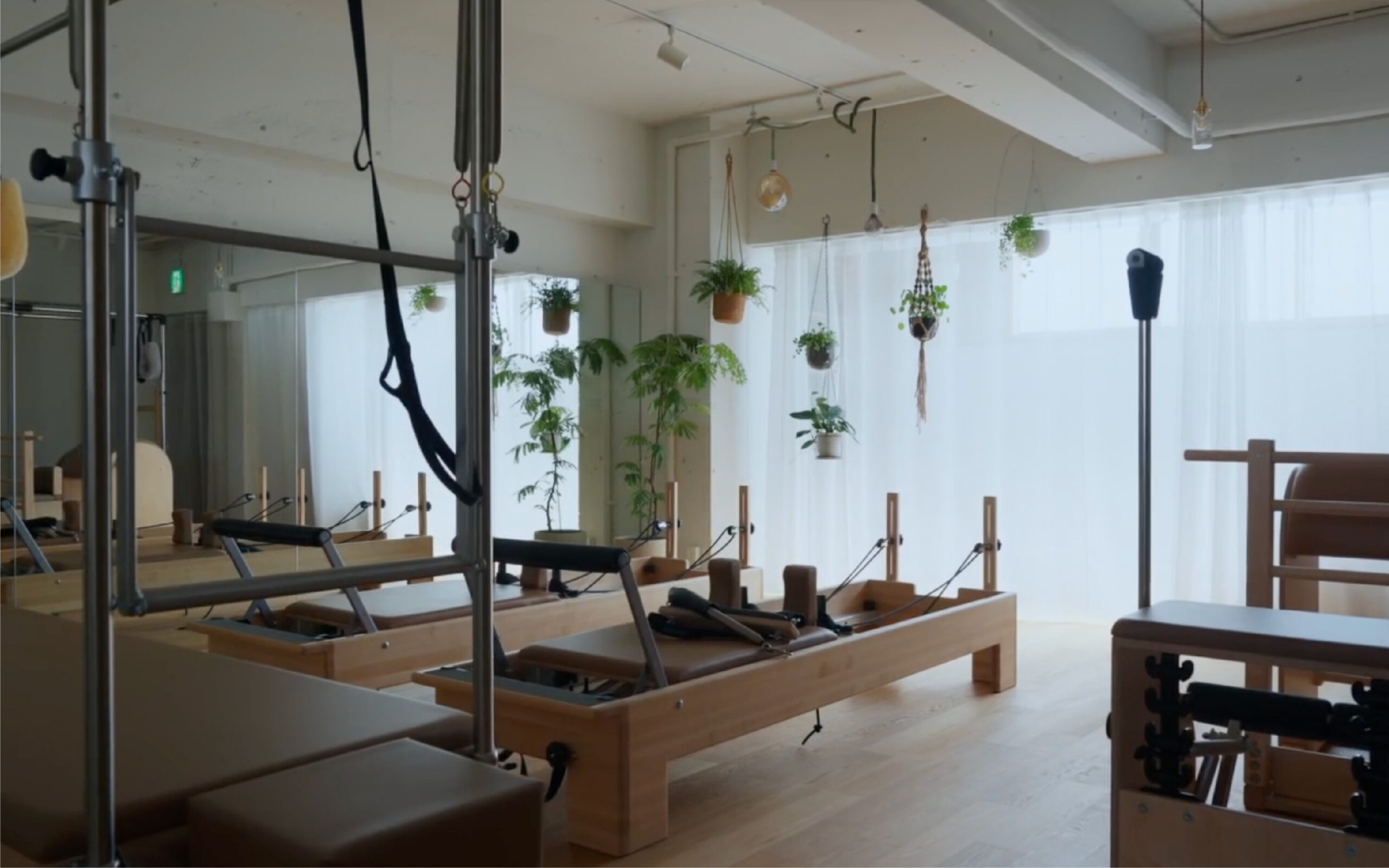 lot pilates ブランディング動画制作